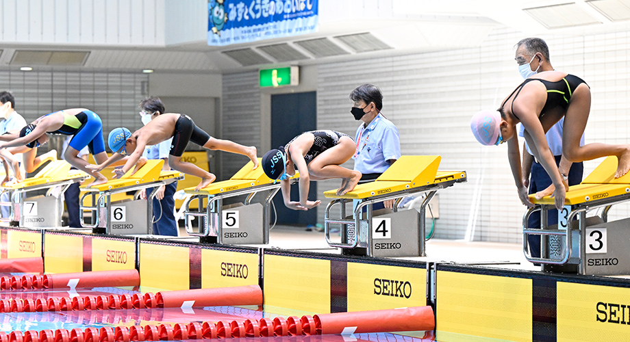 ニチレイチャレンジ 泳力検定会の様子